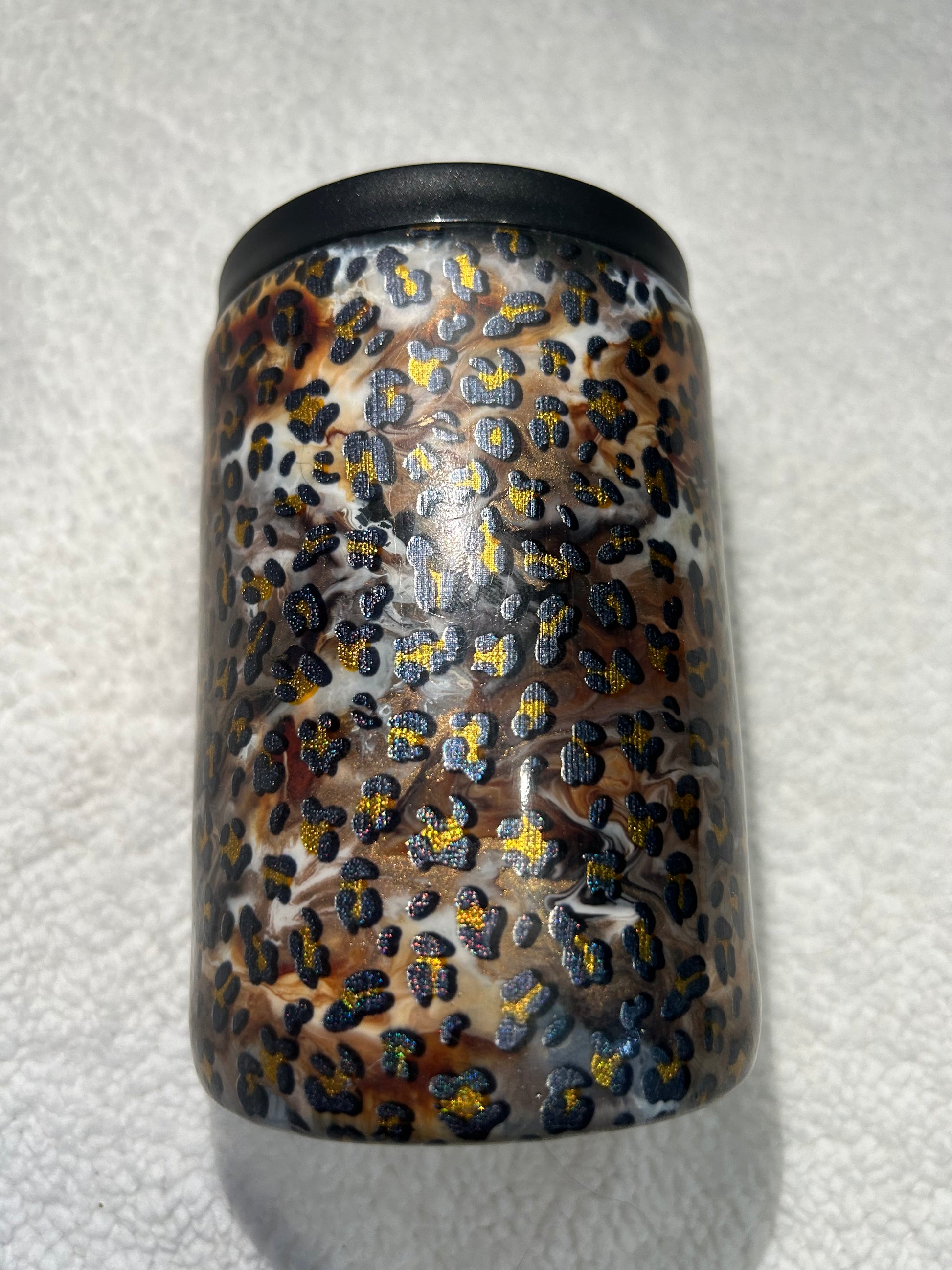 Cheetah print standard can cooler